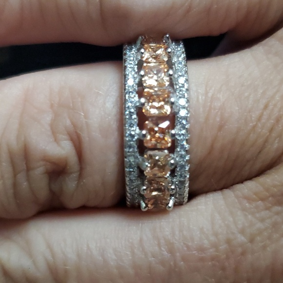 STERLING SWAROVSKI SALMON STONE RING SZ 7 - Picture 1 of 2